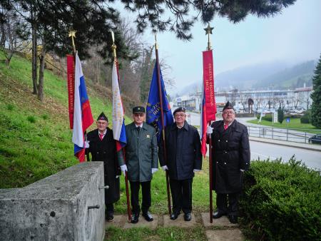 60_spominska svecˇanost 80 let poboja talcev